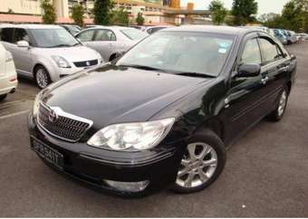 2004 Toyota Camry Pictures
