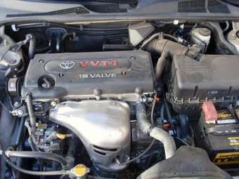 2004 Toyota Camry Pictures