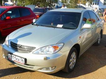 2004 Toyota Camry Pics