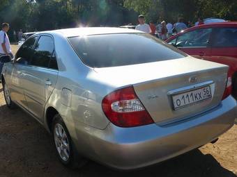 2004 Toyota Camry Pictures