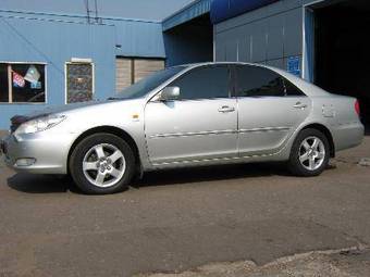 2004 Toyota Camry Photos