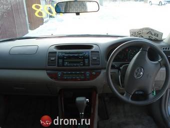 2004 Toyota Camry Wallpapers