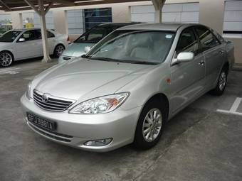 2004 Toyota Camry Images