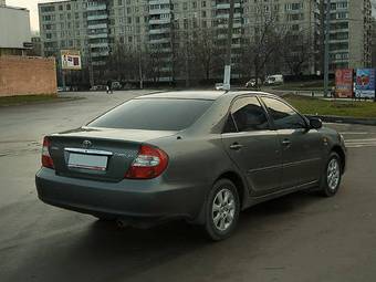 2004 Toyota Camry Pictures