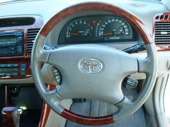 2004 Toyota Camry Pictures