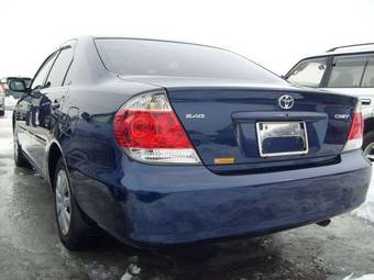 2004 Toyota Camry Photos