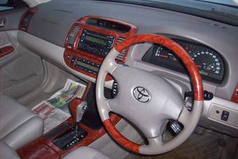 2004 Toyota Camry Wallpapers