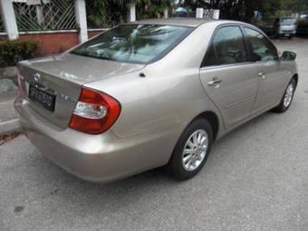 2004 Toyota Camry Pics