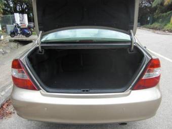 2004 Toyota Camry Pictures