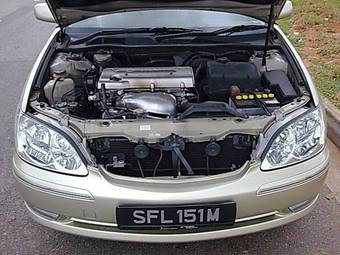 2004 Toyota Camry Pictures