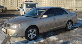 2004 Toyota Camry Pictures