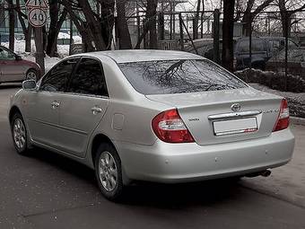 2004 Toyota Camry Wallpapers