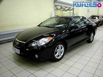 2004 Toyota Camry Pics