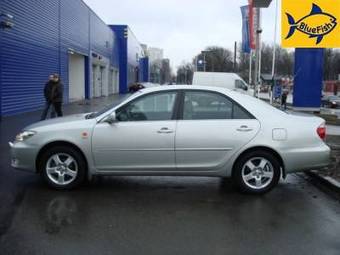 2004 Toyota Camry Pictures