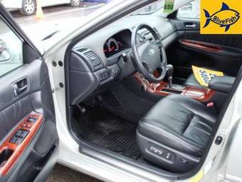 2004 Toyota Camry Photos