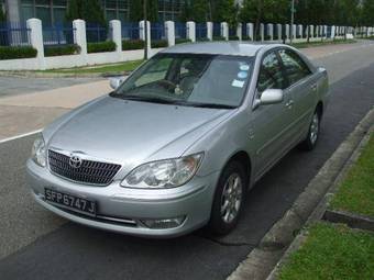 2004 Toyota Camry Pics