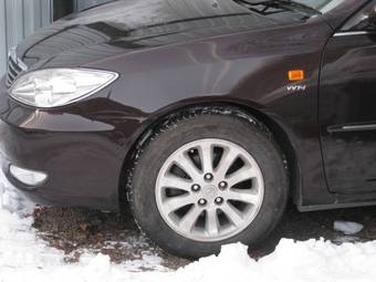 2004 Toyota Camry Photos