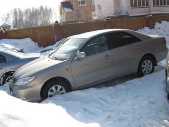 2004 Toyota Camry Pictures