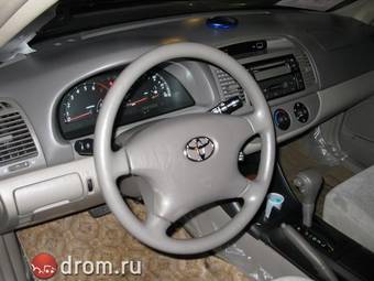 2004 Toyota Camry Pictures