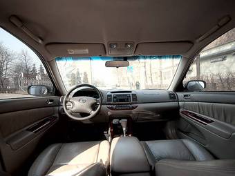 2004 Toyota Camry Photos
