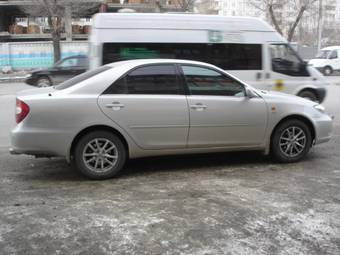 2004 Toyota Camry Photos