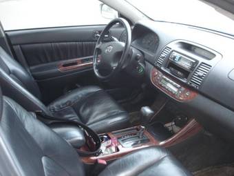 2004 Toyota Camry Photos
