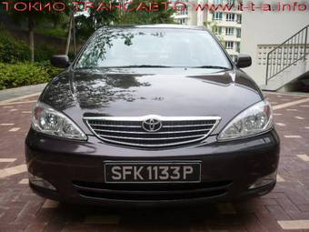 2004 Toyota Camry Photos