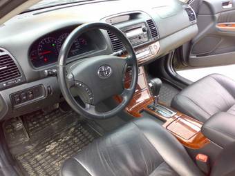 2004 Toyota Camry Photos