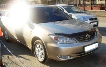 2004 Toyota Camry Pictures