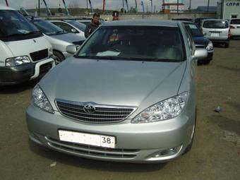 2004 Toyota Camry Pictures