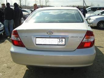 2004 Toyota Camry Pictures