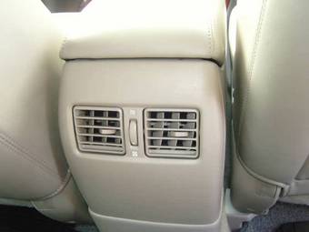 2004 Toyota Camry Pics