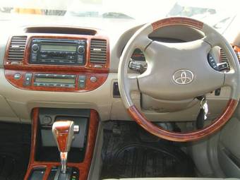 2004 Toyota Camry Pictures