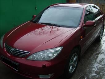 2004 Toyota Camry Pictures