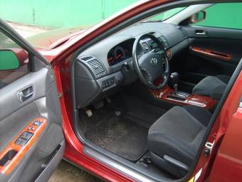 2004 Toyota Camry Pictures