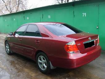 2004 Toyota Camry Photos