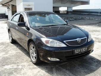 2004 Toyota Camry Pictures