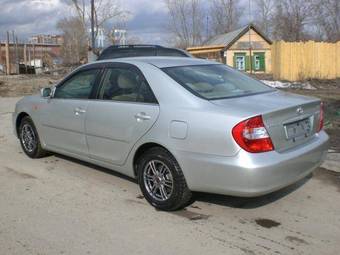 2004 Toyota Camry Photos