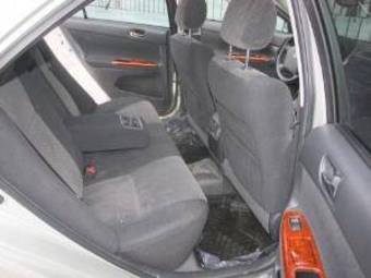 2004 Toyota Camry Photos