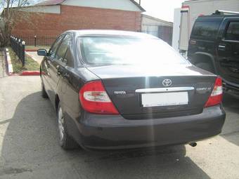 2004 Toyota Camry Photos