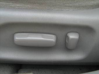 2004 Toyota Camry Images