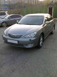 2004 Toyota Camry Photos