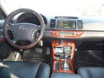 2004 Toyota Camry Photos