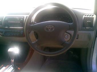 2004 Toyota Camry Pics