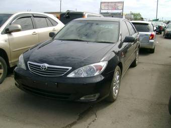 2004 Toyota Camry Pictures