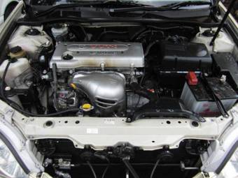 2004 Toyota Camry Pictures