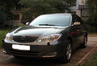 2004 Toyota Camry Photos