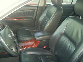 2004 Toyota Camry Photos