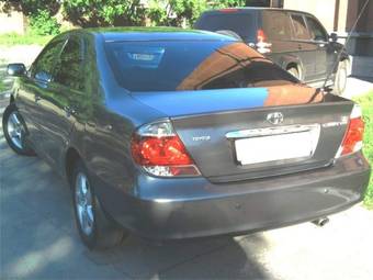 2004 Toyota Camry Photos