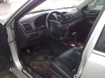 2004 Toyota Camry Pictures